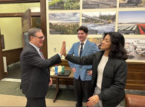 Current Student Representative Castulo Gonzalez and former representative Donalda Brantley meeting with lawmakers during a lobby day in 2023.